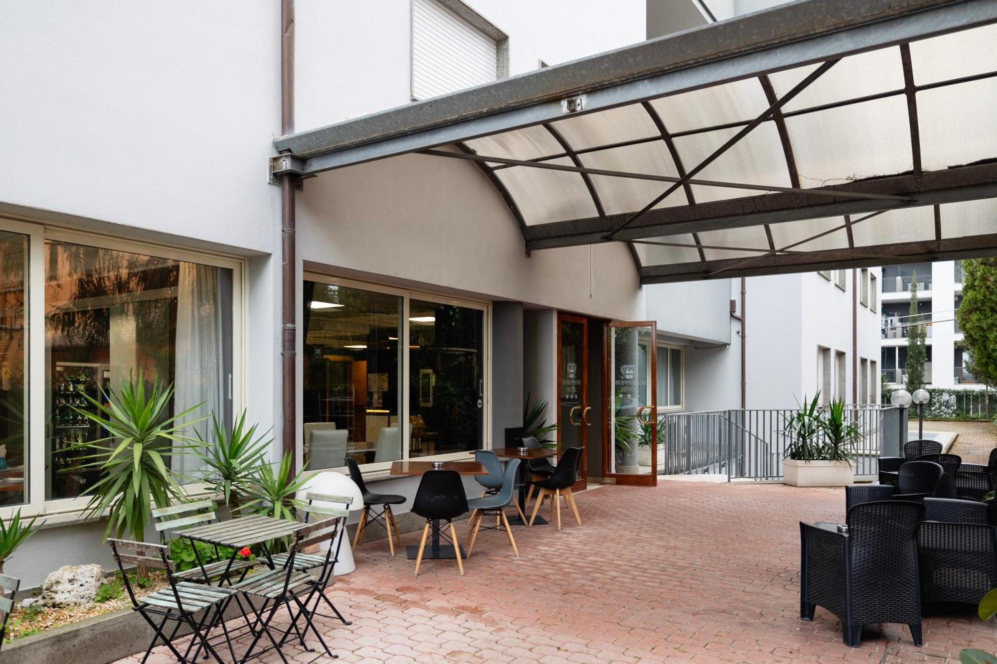 Scheppers Hotel&hostel Rome